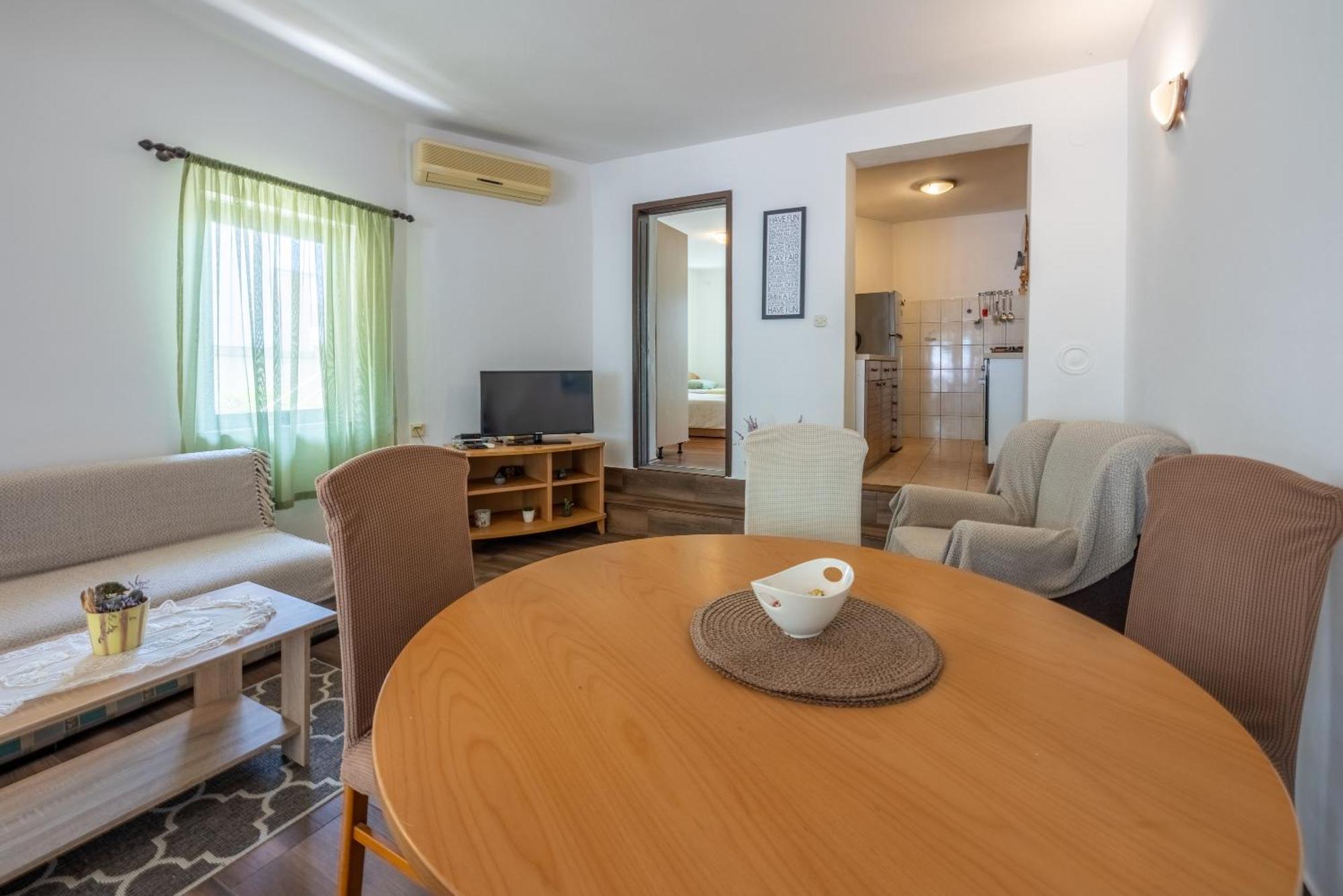 Apartment Dom Jadranovo Exterior photo